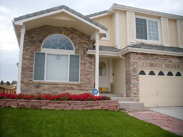 FrontYard1