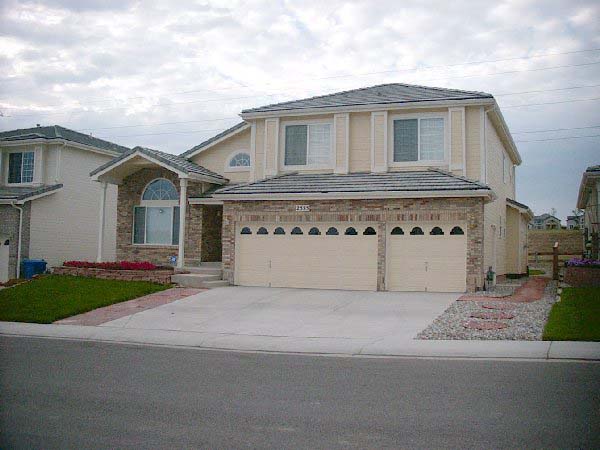 FrontYard2